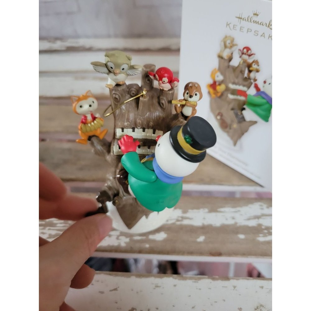Hallmark hickory tree Harmony piano 2011 ornament Xmas holiday tree home decor